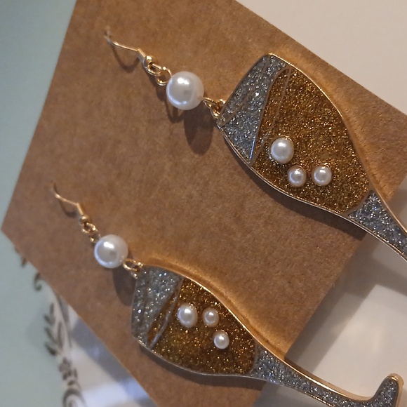 116   Gold Tone Champagne Problems Gold And Silver Champange Glass Earrings - Picture 5 of 5